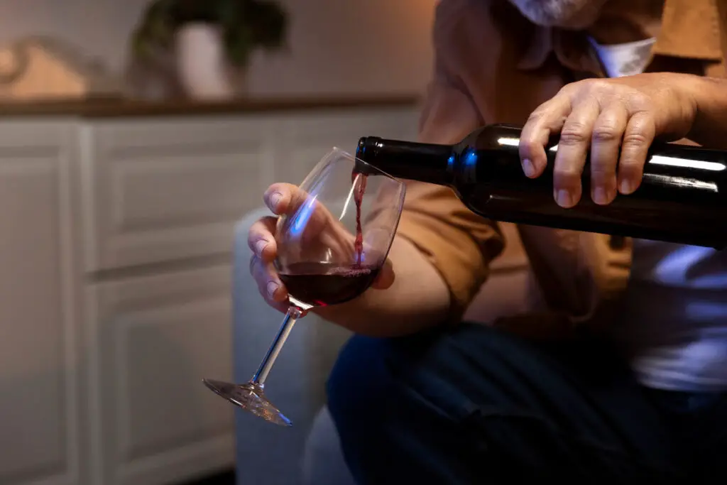 <p> Wine on its own can cause side effects, but when combined with certain prescriptions, the risks multiply. For example, some medications for blood pressure, sleep, or mood disorders do not mix safely with alcohol. One particularly risky example is flibanserin, a drug sometimes prescribed for women, which can cause dangerously low blood pressure if taken with wine. Since many seniors juggle several medications at once, it is essential to double-check with your doctor or pharmacist before raising a glass. The wrong combination can turn happy hour into an emergency. </p> :: Freepik