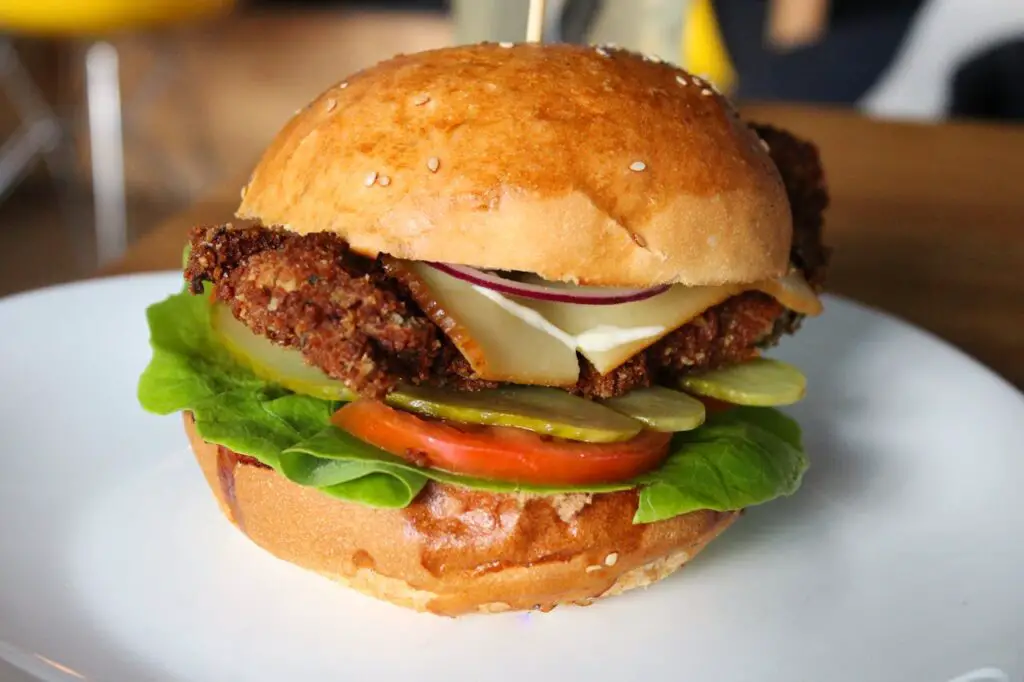 <p> The fish sandwich can be a sleeper hit on fast-food menus, but it comes with a catch. Employees reveal that fish fillets do not sell nearly as fast as burgers and chicken, which means they are often left sitting under a heat lamp for hours. Unless you are ordering during a busy lunch or dinner rush when turnover is high, you may be getting a soggy, rubbery patty that has seen better days. If you are set on fish, timing is everything. </p> :: Pexels