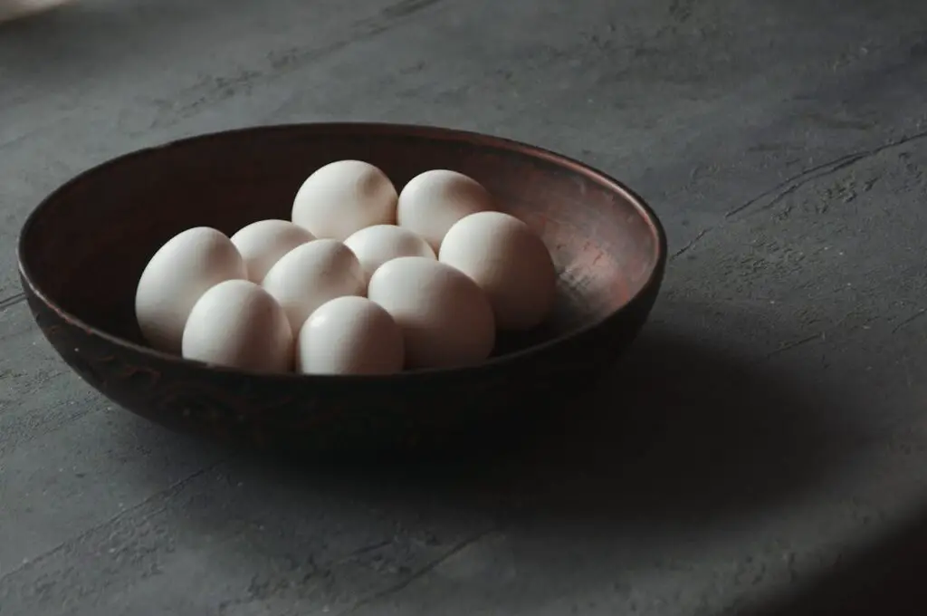 <p> Egg whites, whether cooked or raw, do not belong in the freezer. Cooked egg whites turn rubbery and tough when frozen, while raw egg whites lose their smooth consistency. Whole eggs in the shell are also a big no-no, since they expand in the cold and can crack, creating a messy situation. If you want to store eggs for later use, consider freezing them after beating them together instead. Otherwise, keep your egg whites in the fridge and use them within a few days. </p> :: Pexels