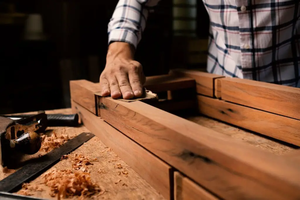 <p> If you have spent years fixing things around the house, why not turn that skill into extra income? Many people need help with small repairs, furniture assembly, painting, or home improvement projects. You can find clients through word of mouth or platforms such as TaskRabbit and Thumbtack. This kind of work is satisfying because you can see the results of your effort and know you have made someone’s day easier. </p> :: Pexels