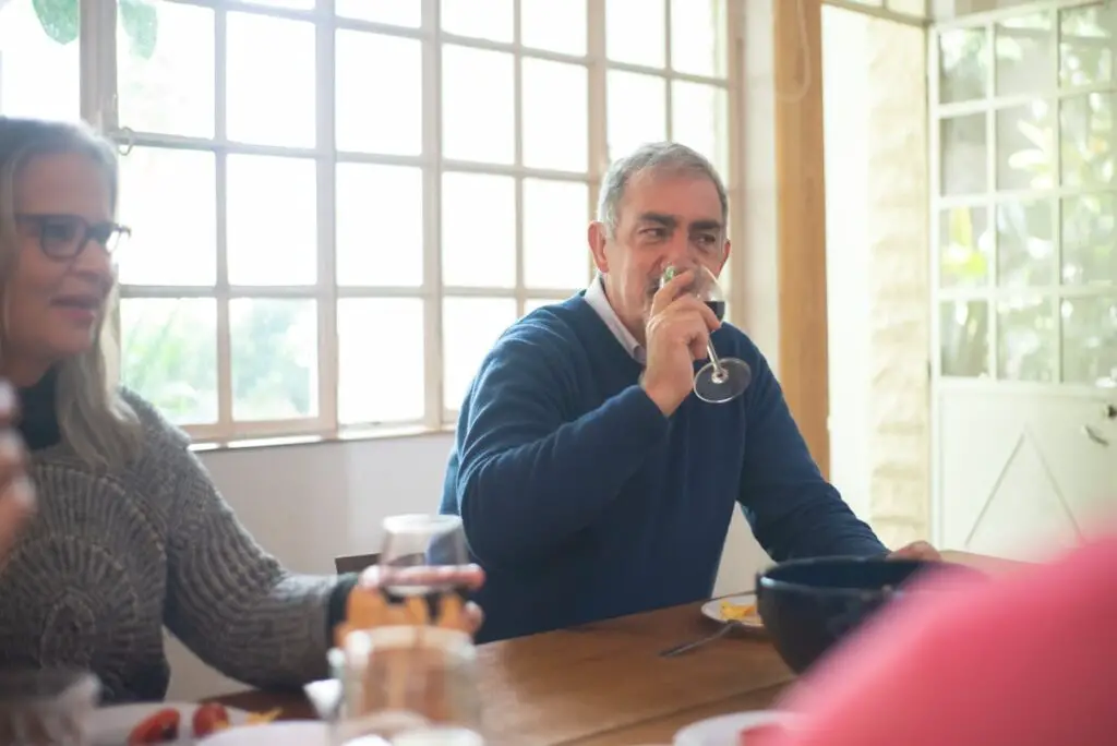 <p> Sometimes, men intentionally narrow their circles as they age, choosing to spend time only with a select few. This can bring comfort and reduce stress, but it also makes social losses more impactful. If one close friend moves away or passes on, the support network may suddenly feel too small. Balancing deep friendships with a few lighter connections can create more resilience. </p> :: Pexels