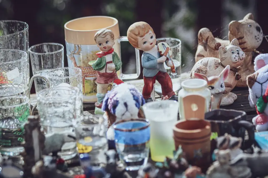<p> From porcelain figurines to commemorative plates, collectibles often start with nostalgia and end with storage headaches. Downsizing becomes harder when every shelf is filled, and younger generations usually are not eager to inherit the collection. Consider channeling your passion into experiences or hobbies that do not add to the clutter. </p> :: Pexels