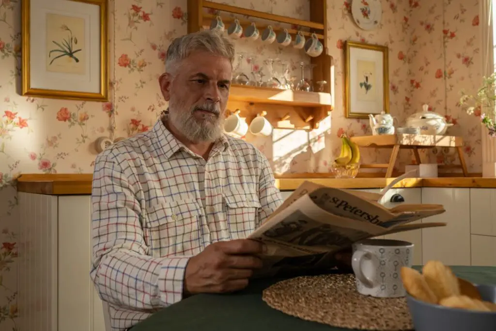 <p> Boomers grew up with the daily paper—spreading it across the kitchen table, sipping coffee, and staying informed. The printed paper wasn’t just news—it was a ritual. But now, news comes via apps, push alerts, and social feeds. Print subscriptions are plummeting. When boomers stop reading the physical paper, morning routines may never be the same. </p> :: Pexels