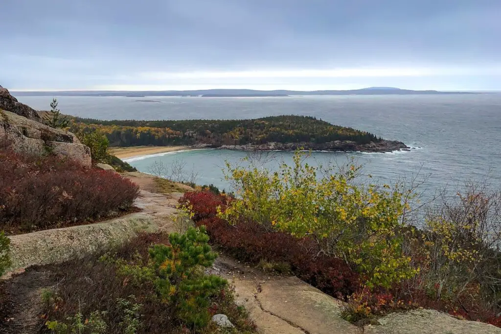 <p> Imagine standing on the summit of Cadillac Mountain, the first place in the United States to see the sunrise from October through March. The Cadillac Summit Loop Trail makes that possible without an all-day climb. The half-mile loop circles the top of the mountain, offering breathtaking panoramic views of the Atlantic Ocean, the rocky coastline, and the surrounding islands. The surface is mostly paved with a few sections of granite, and there are accessible routes for those who want to avoid steps. Bundle up and head up early if you want to catch the famous sunrise—it is one of those bucket-list moments you will never forget. </p> :: Pexels