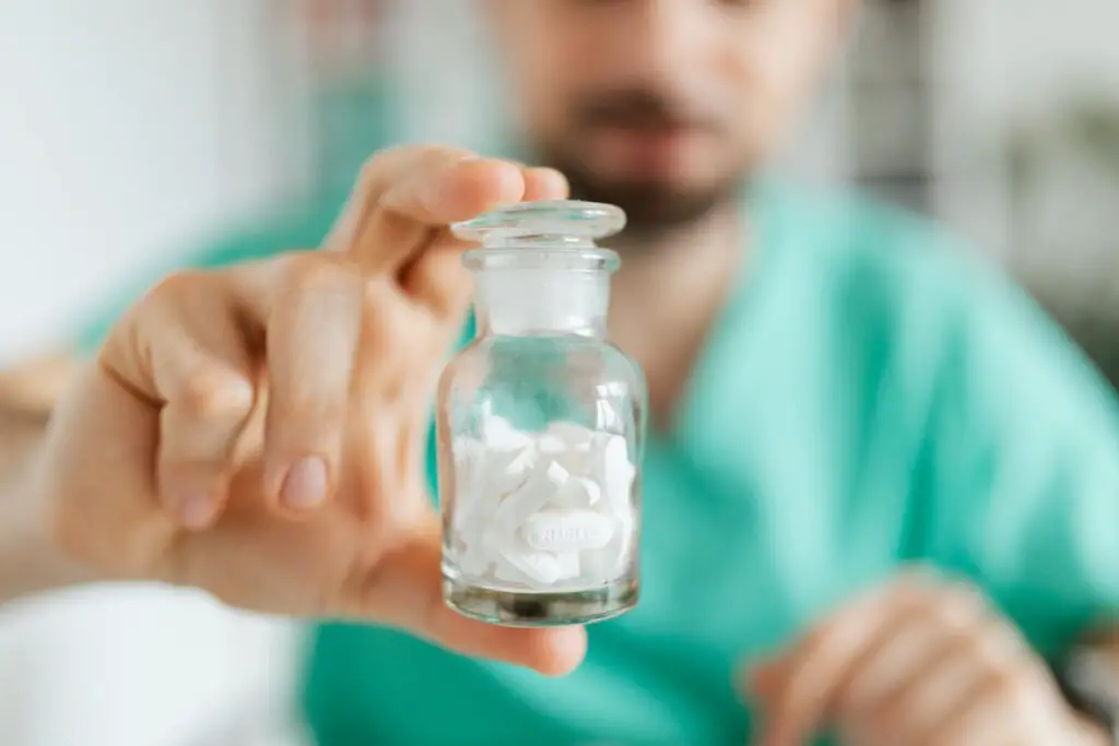 <p> Sometimes innovation is not about inventing a brand-new drug but finding new uses for existing ones. Researchers are exploring whether safe, well-known medications—like those used for blood pressure or cholesterol—might also target the biological hallmarks of aging. This approach saves time and money since these drugs are already widely used and understood. For Boomers, this could mean more affordable and faster access to treatments that not only manage one condition but also slow the overall aging process. </p> :: Pexels