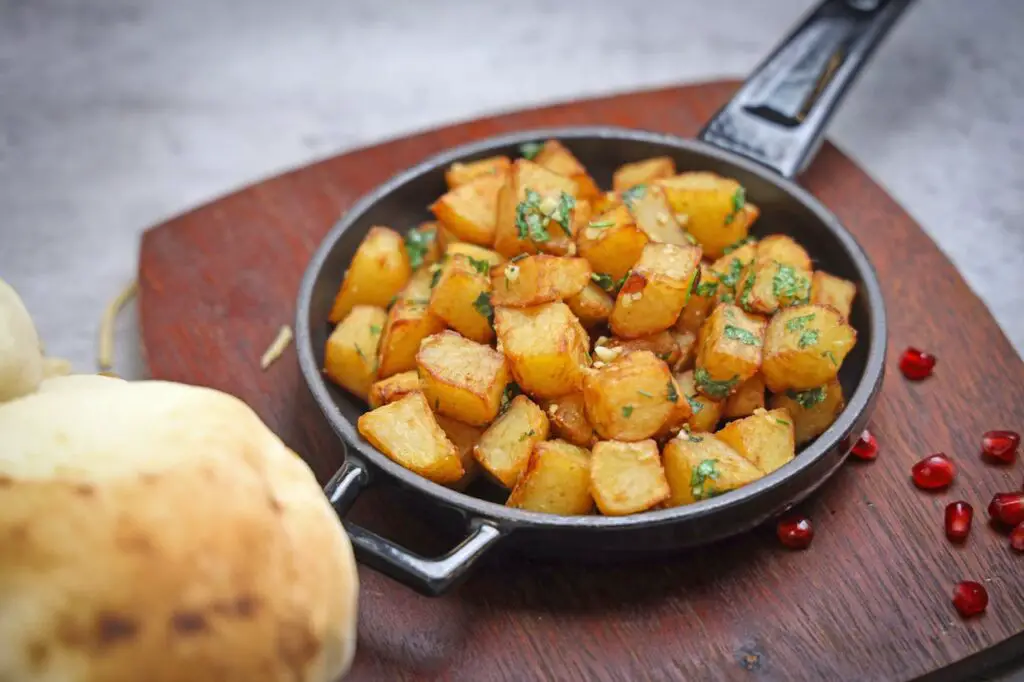 <p> Potatoes are comfort food at its finest, but they need special care when it comes to leftovers. If cooked potatoes sit out too long, they can develop bacteria such as Clostridium botulinum, which is not always destroyed by reheating. Even when stored properly, reheated potatoes often lose their fluffy texture and can turn gummy or bland. A safer and tastier option is to repurpose them. Mash them into a cold potato salad, slice them for a quick breakfast hash, or toss them into a hearty soup. This way you avoid the risks while keeping the flavor alive. </p> :: Pexels