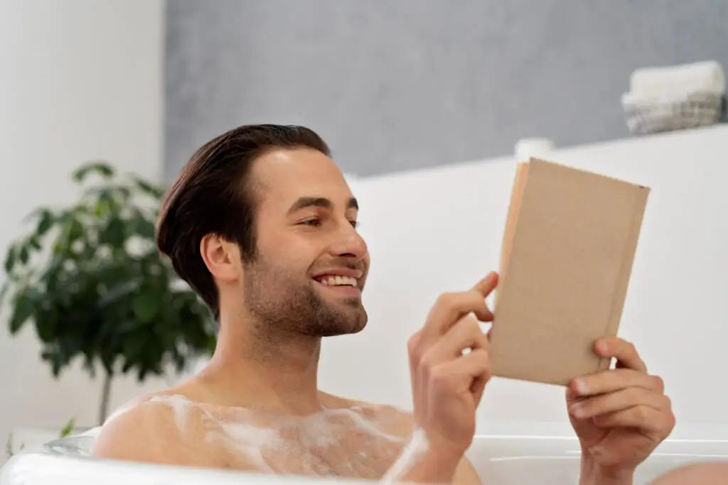 8. Experiment and Decide What Works for You <p> Since there is no universally perfect shower time, the best approach is to experiment. Try showering in the morning for one week and then switch to night showers the next. Pay attention to how your energy, sleep, skin, and hair respond. Personal preferences and daily routines matter most, and your body will often tell you which routine feels better. You might even find that a combination of both works best on different days, depending on your schedule, weather, or stress levels. </p> :: Freepik