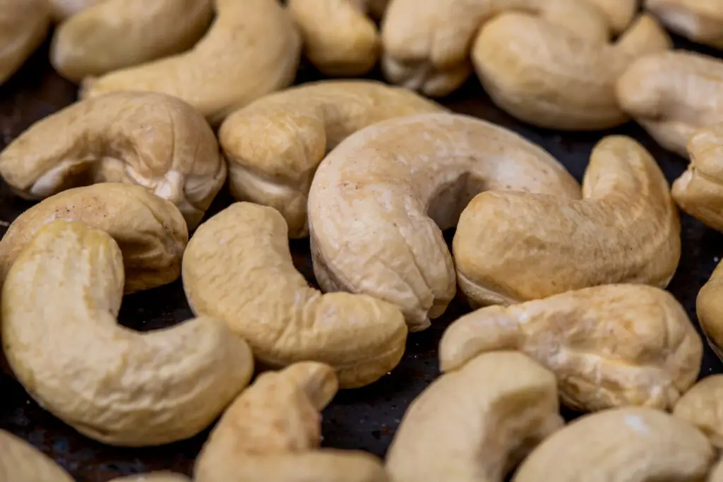 <p> Cashews are creamy, versatile, and delicious, often used in nut butters, vegan sauces, and desserts. While they do have health benefits, they are not always the best choice for older adults. Cashews contain more saturated fat compared to many other nuts, and eating them in excess can raise cholesterol levels, which may not be ideal for seniors with heart concerns. Salted or flavored cashews can make the problem worse by adding sodium or sugar on top of the fat content. Cashews are also known to cause digestive discomfort for some people when eaten in larger quantities, leading to bloating or gas. If you love cashews, there is no need to give them up entirely. Just choose unsalted, raw versions and stick to a modest portion—about one ounce or a small handful at a time. </p> :: Freepik