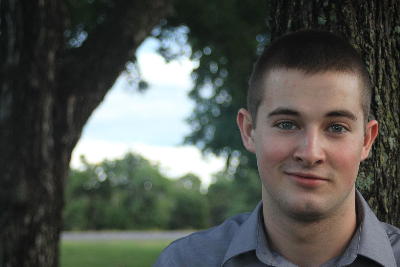 <p>Sarcasm can feel playful on the surface, but when it becomes frequent, it often carries hidden resentment. What sounds like a joke can actually be a disguised complaint or criticism. Over time, this creates confusion and emotional distance. One partner may feel hurt without fully understanding why. Honest and direct communication, even when it feels awkward, builds far more trust than masked frustration.</p> ::Pexels