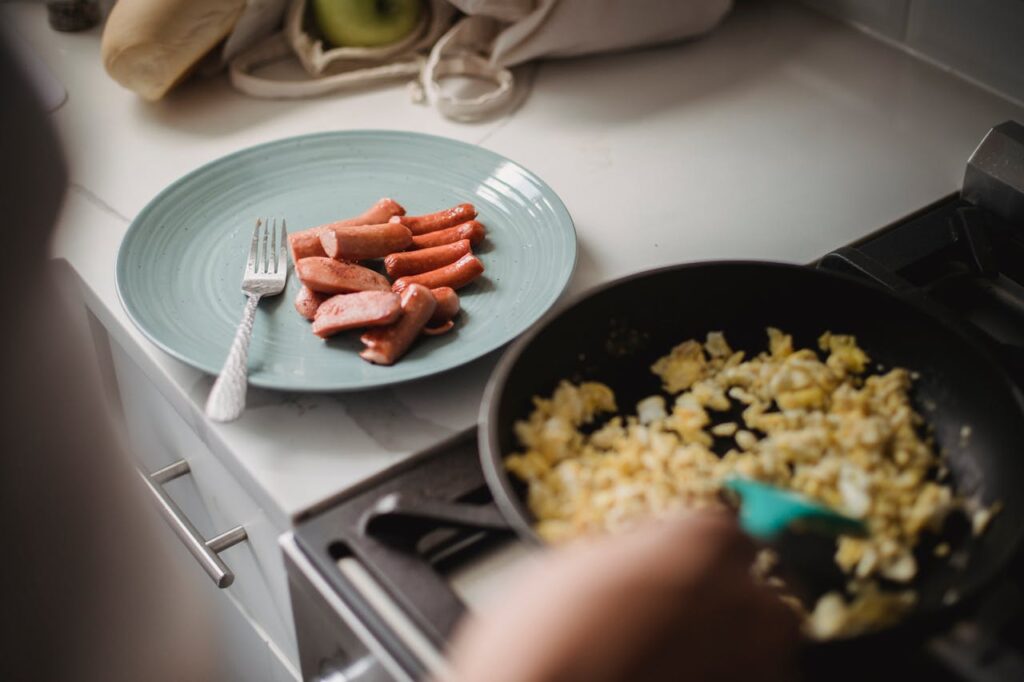 <p> A lot of people get stuck not because they cannot solve a problem, but because they are waiting for the perfect solution. The perfect plan, the perfect timing, or the perfect result rarely shows up in real life.

Resourceful people understand something important: good enough can still be excellent when it gets the job done.

This does not mean being careless. It means being practical. A simple meal that is healthy and filling is better than spending hours trying to make something complicated. A clear, workable plan is better than endlessly tweaking something that never gets started. A slightly imperfect solution that moves you forward is better than no solution at all.

When you adopt this habit, you start making decisions faster. You stop overthinking small details that do not change the outcome. You also reduce stress because you are no longer chasing an unrealistic version of perfection.

The surprising part is that “good enough” often leads to better results over time. Once something is in motion, it can be improved. But nothing can be improved if it never begins. </p> :: Pexels