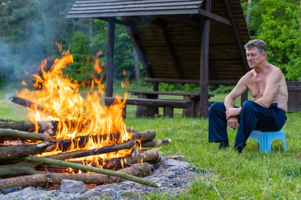 <p> There is a major difference between feeling youthful and desperately trying to convince everyone you have not aged. Constantly bragging about looking younger, forcing yourself into trends you do not enjoy, or using slang you barely understand can feel awkward. Confidence comes from embracing where you are in life. You can stay energetic, adventurous, and fun without pretending to be 25 again. </p> :: Pexels